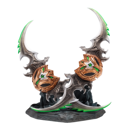 World of Warcraft Warglaives of Azzinoth Replica Collectible