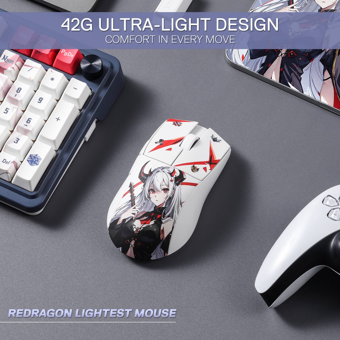 The 42g ultra-light M916 mouse rests on the desk, perfectly complementing the K686 Pro SE.