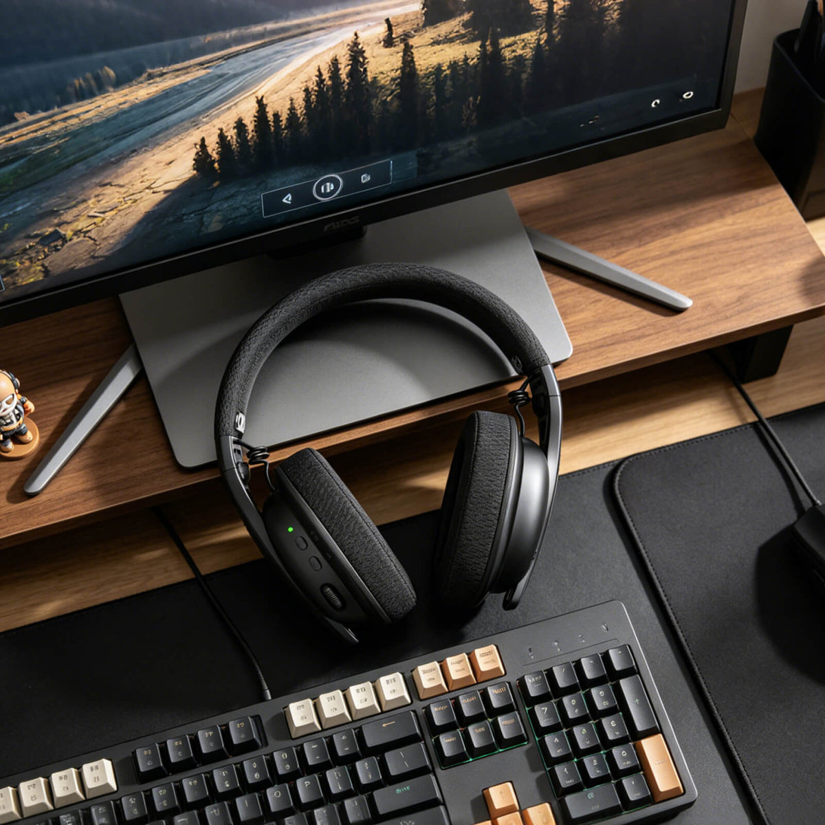 Redragon H819 Gaming Headset, 2.4GHz/BT/Wired, Black