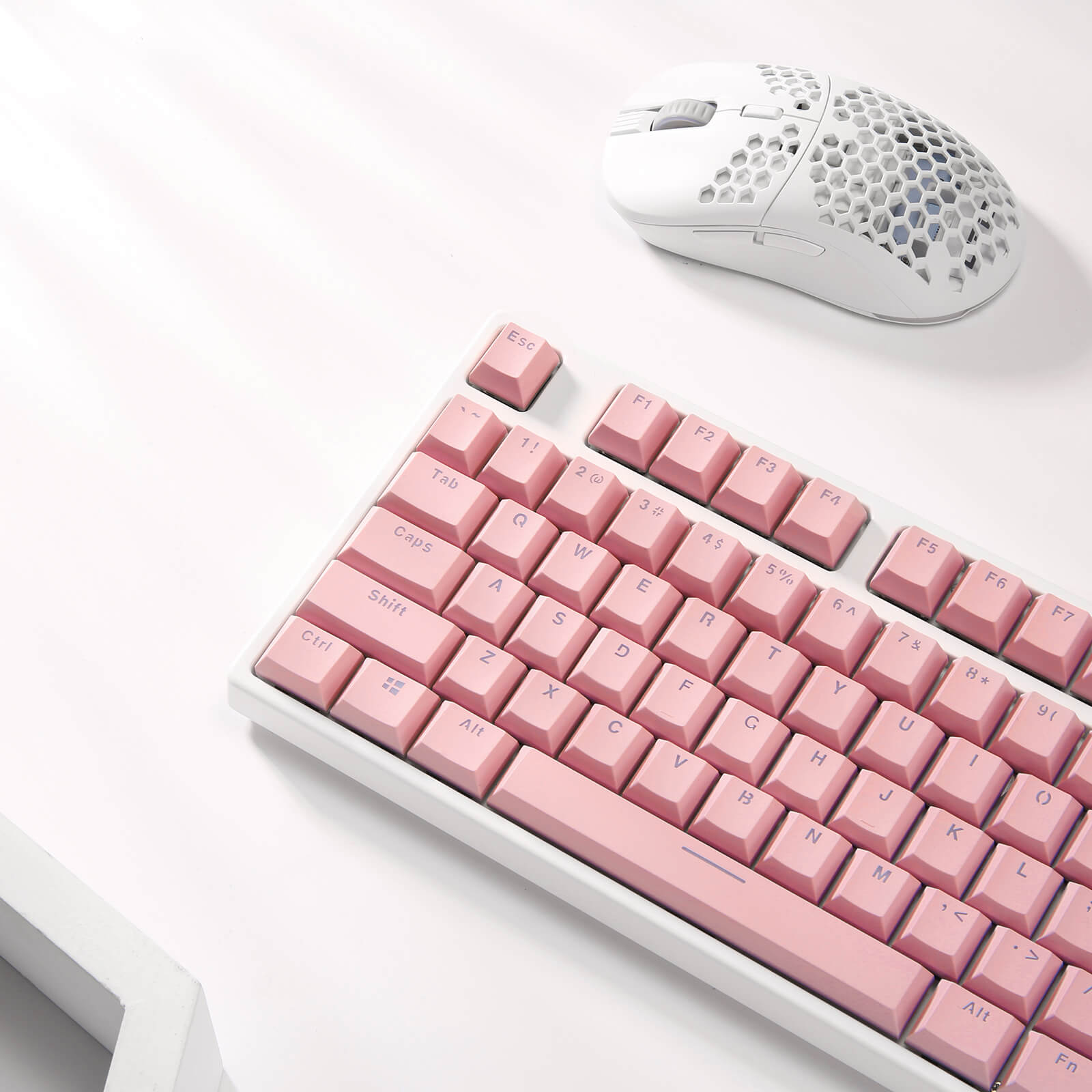 Double Shot pink PBT 104 Keycaps Set